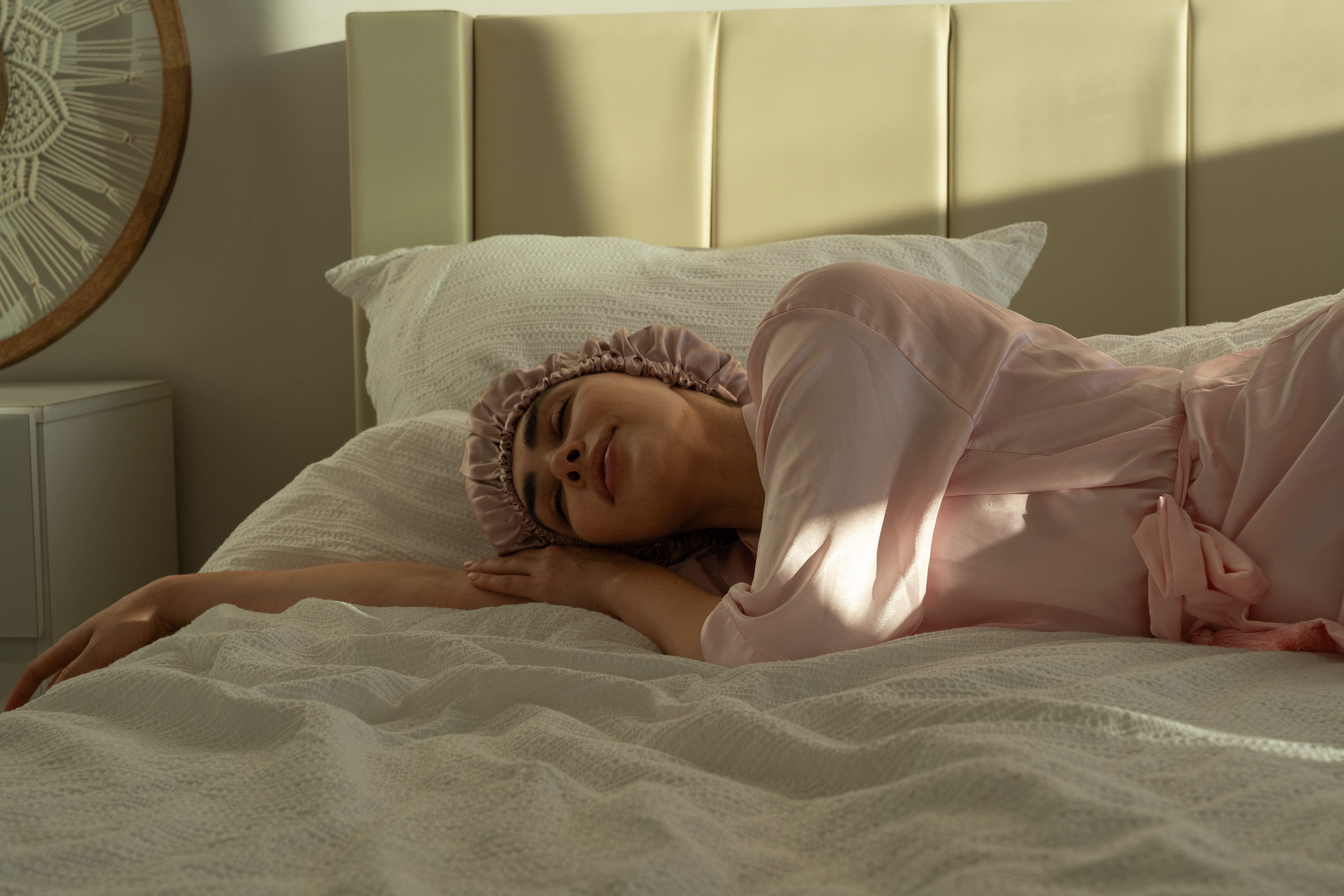 Everything You Need to Know About Silk Bonnets (& Why Jadu Beauty's Silk Bonnet Is a Must-Have)